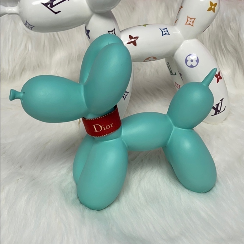 MATTE SEAFOAM AQUA BALLOON DOG SCULPTURE - BEAUTIFUL DISPLAY PIECE!